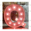 Q  Lichtgevende letter/cijfer voorbeeld